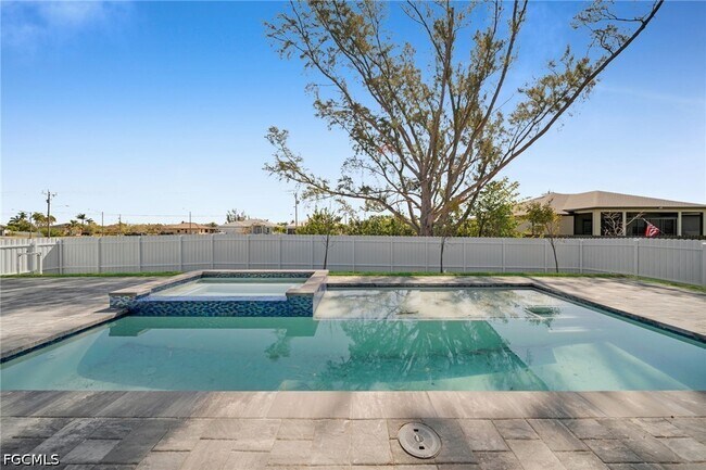 Building Photo - 1107 NW 40th Pl