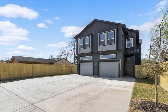 Building Photo - 7330 St Lo Rd
