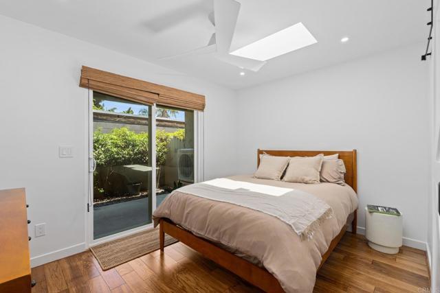 Building Photo - 219 24th St