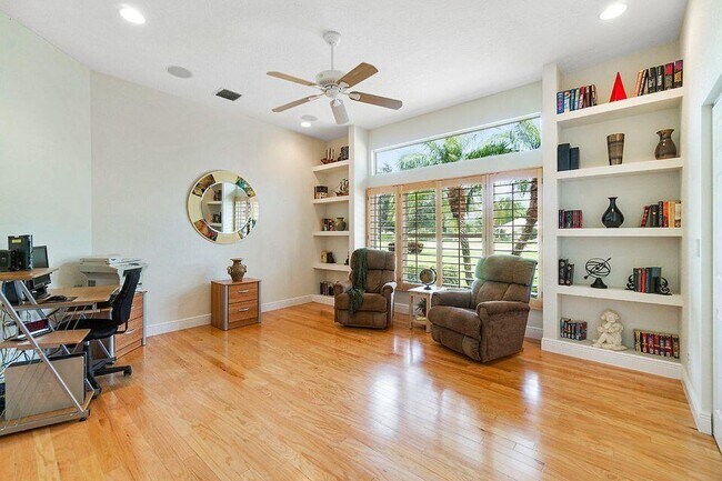 Building Photo - 15390 Earhart Pl
