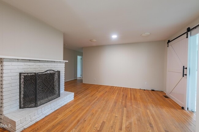 Building Photo - 408 Ortega Rd