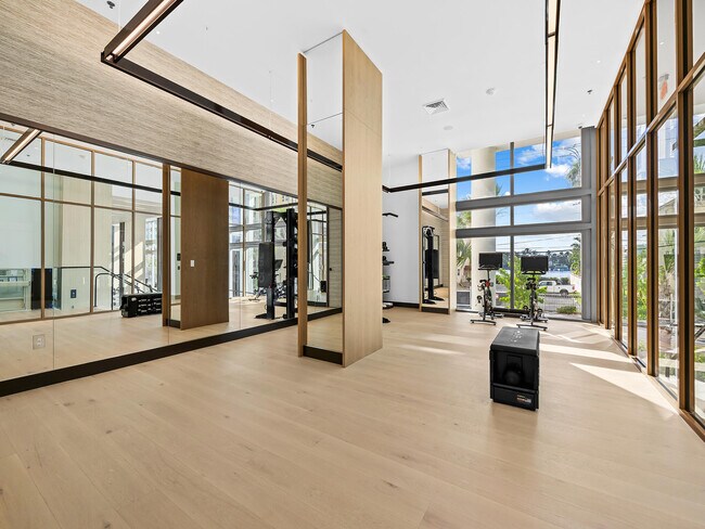 Building Photo - 151 N Seabreeze Blvd
