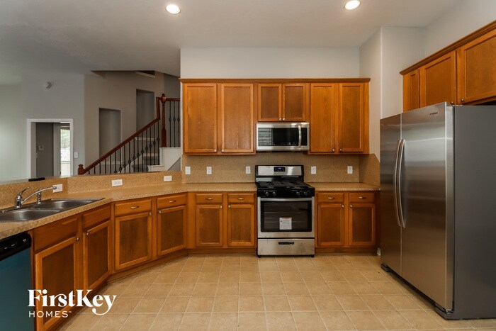 Building Photo - 1023 Casting Springs Way