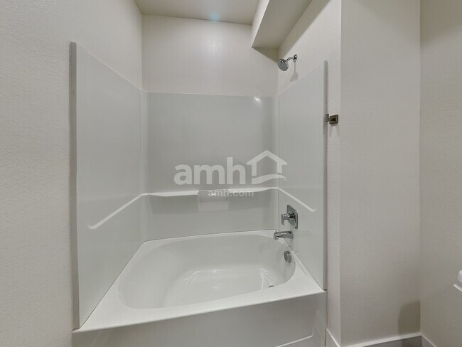 Building Photo - 3970 Wyedale Way