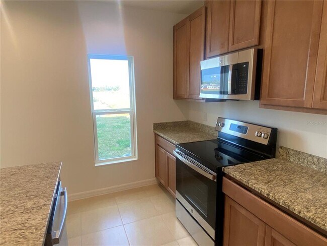 Building Photo - 5045 Sparkling Water Wy
