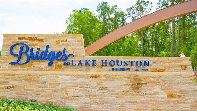 Building Photo - 7723 London Tower Ln