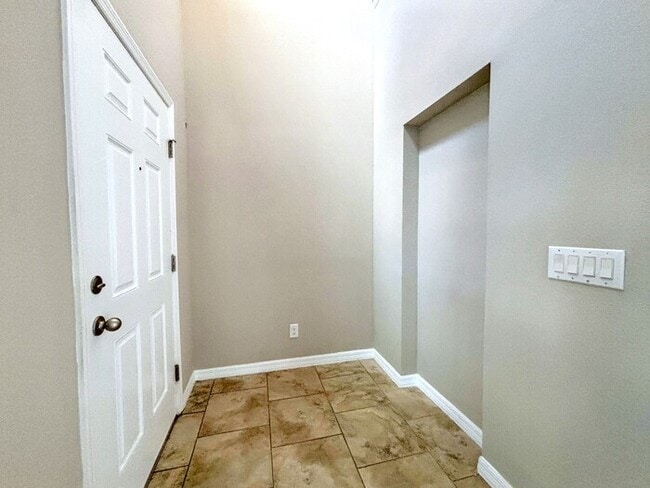 Building Photo - 34408 Alicante Ct