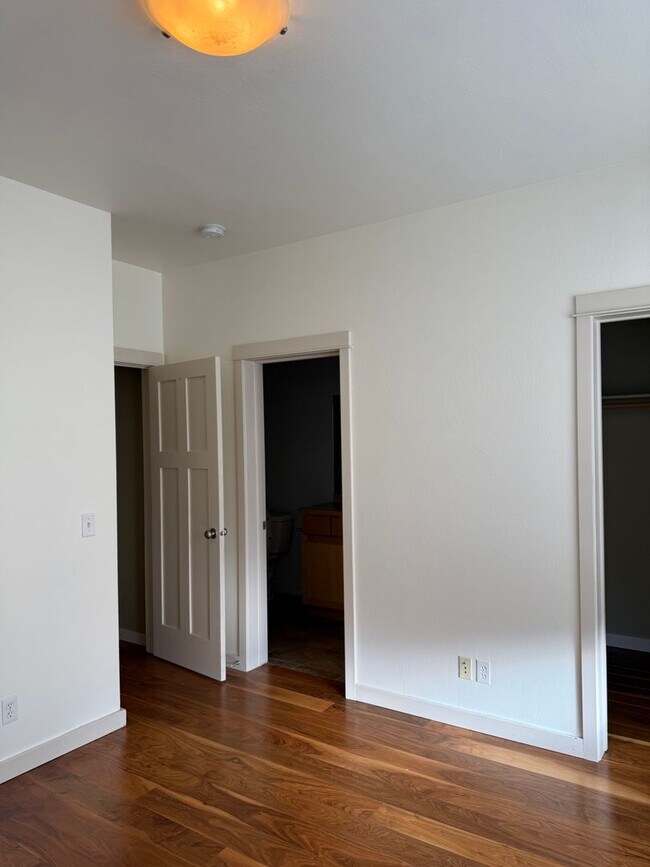 Building Photo - Single Family Home for Rent in the Valley ...
