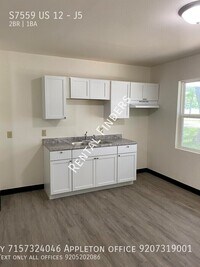 Building Photo - S7559 US-12