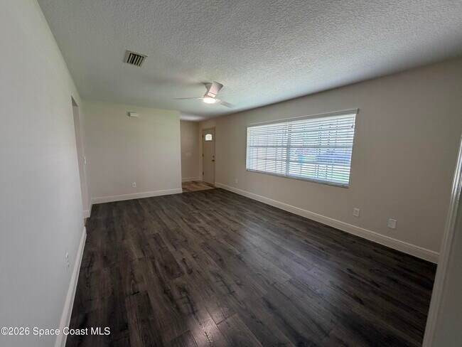 Building Photo - 2604 Corbusier Dr
