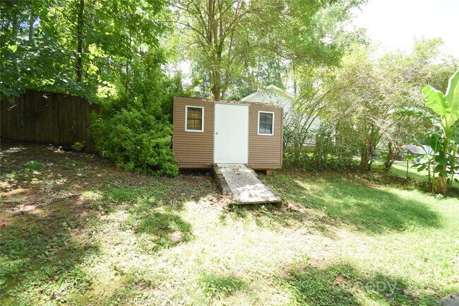 Building Photo - 6628 Cool Water Ct