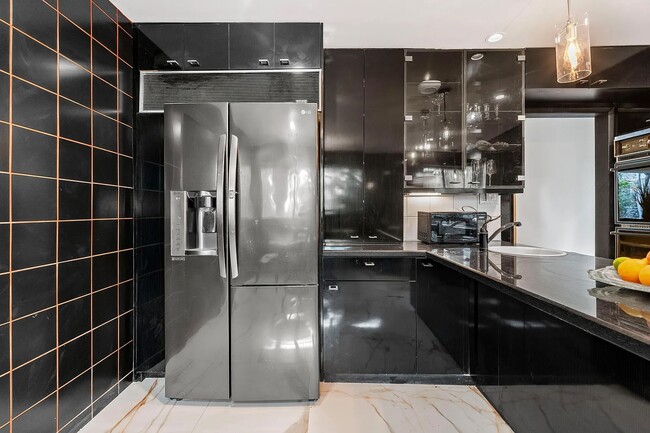 Building Photo - 9213 Warbler Way