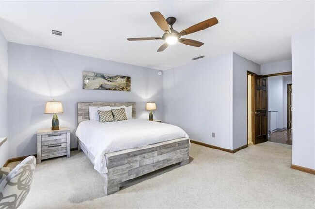 Building Photo - 2970 Woodruff Dr SE