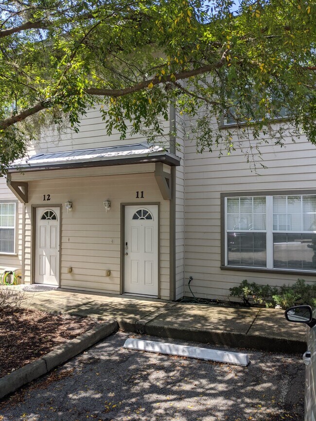 Front Door - 237 SE 16th Ave