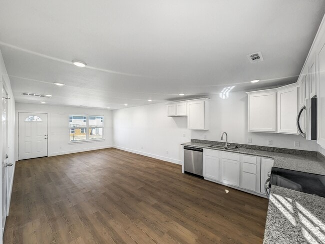 Building Photo - 1206 Nedra Dr