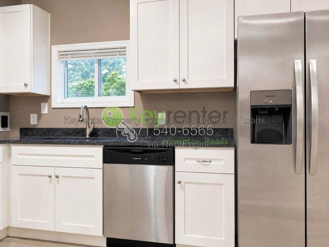 Building Photo - 4909 Killam Ave