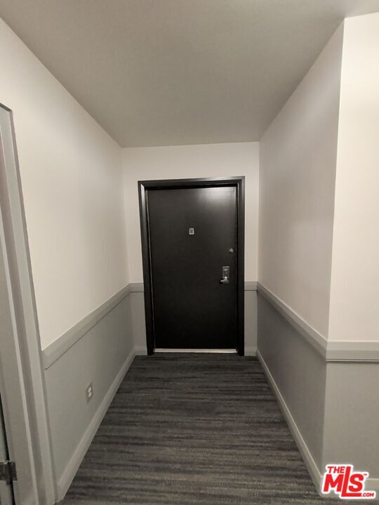 Building Photo - 415 Montana Ave