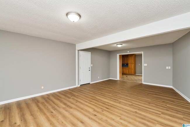 Building Photo - 236 Clifton St