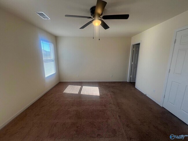 Building Photo - 202 Harold Murphy Dr