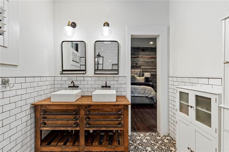 Building Photo - 563 Parkway Dr NE