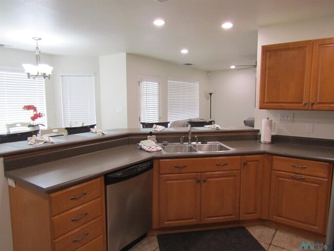 Building Photo - 1506 Northgate Pl