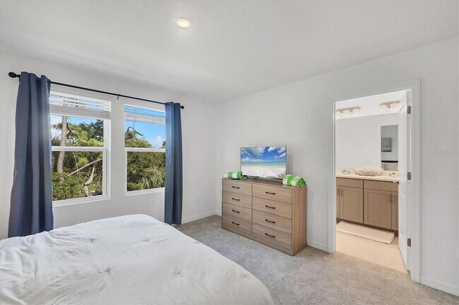 Building Photo - 15032 Cuzcorro Ct