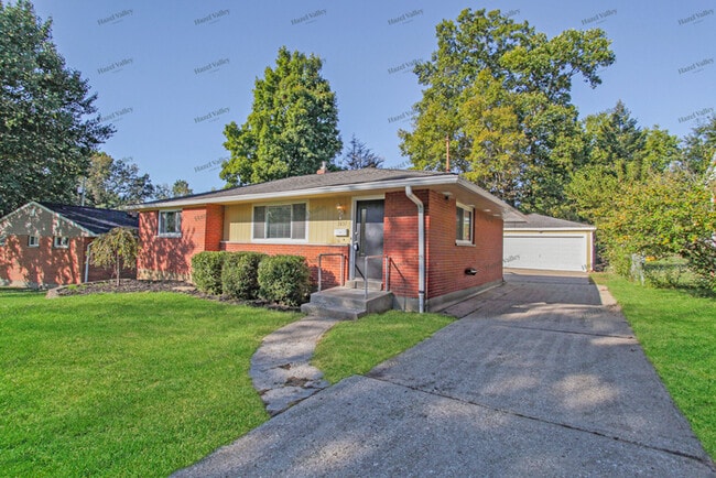 Building Photo - 7857 Tucson Ct