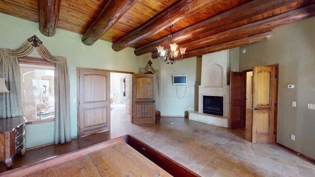 Building Photo - Furnished 5-Bedroom Home with Indoor Pool & Amenities