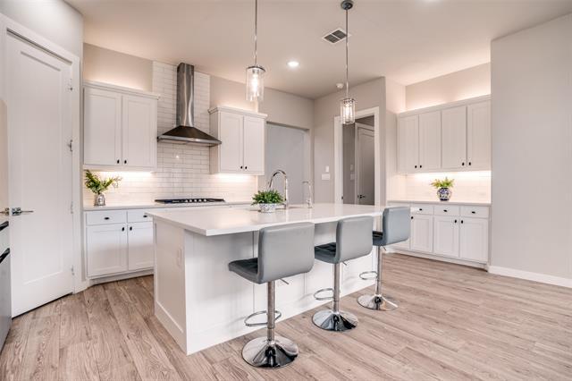 Building Photo - 1291 Crescent Ln