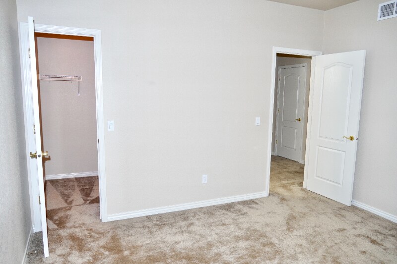 Building Photo - 2775 Crooked Vine Ct