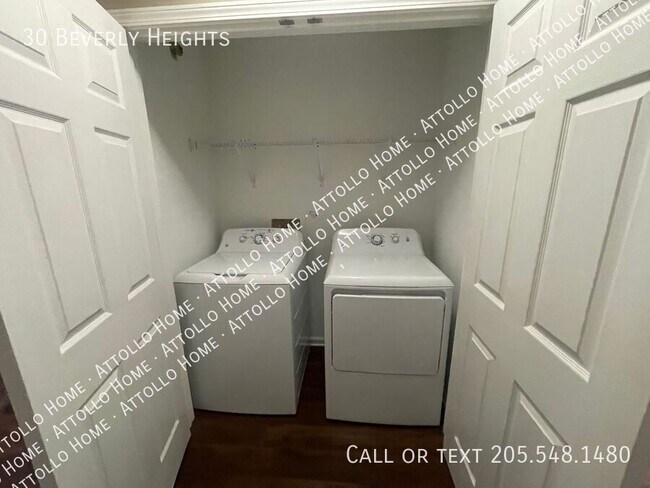 Building Photo - 30 Beverly Heights