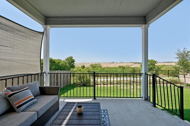 Building Photo - 8421 Thompson Teal Trl