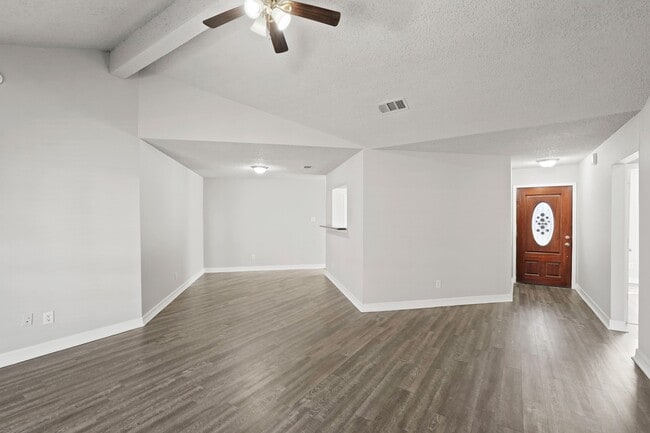 Building Photo - 4219 Prairie Meadow Dr