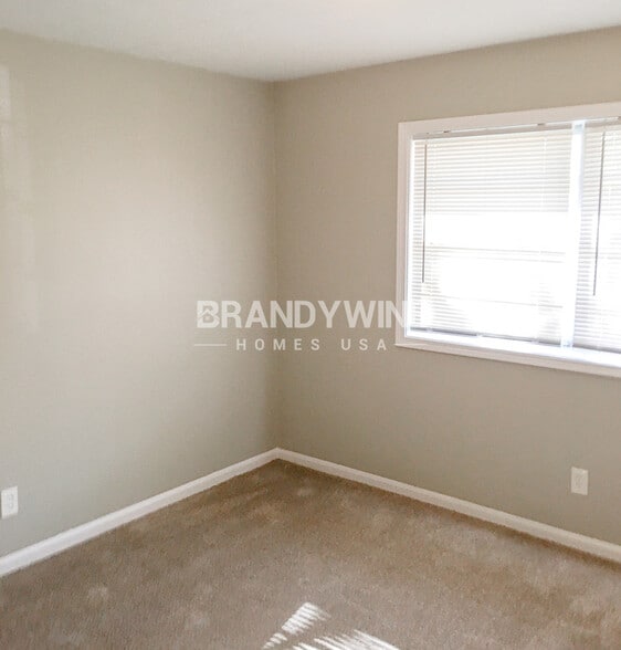 Building Photo - 4260 Carlos Ct