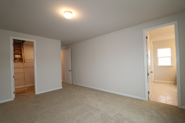 Building Photo - 8904 Connover Hall Ave