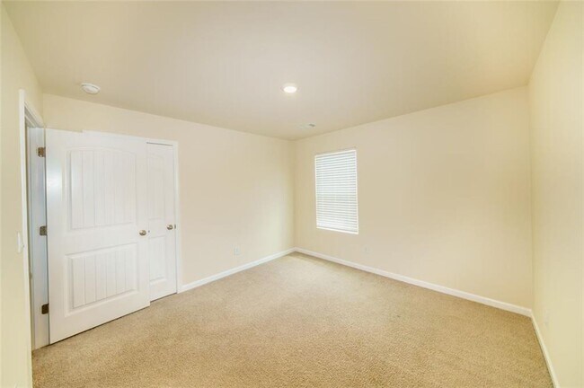 Building Photo - 4420 Merrigold Wy