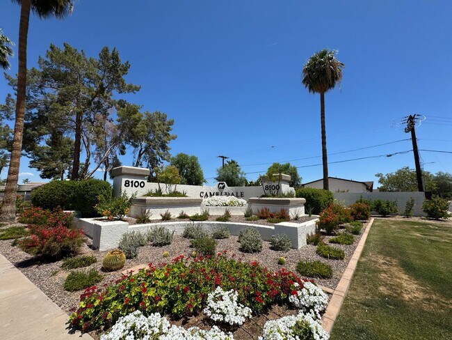 Building Photo - Cameldale Gated Community