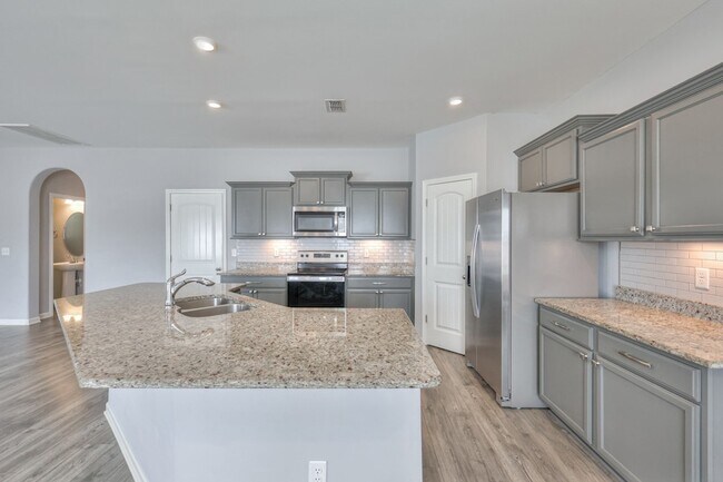 Building Photo - 212 Eusa Cantrell Ln