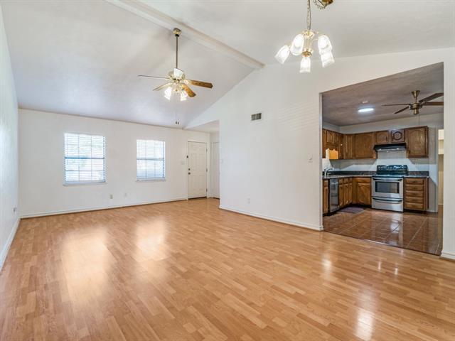Building Photo - 1807 Robert Jones Dr