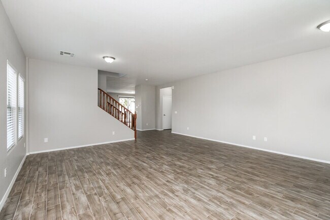 Building Photo - 21142 E Duncan St