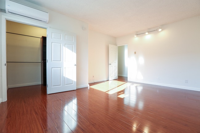 Master Bedroom - 1133 22nd St