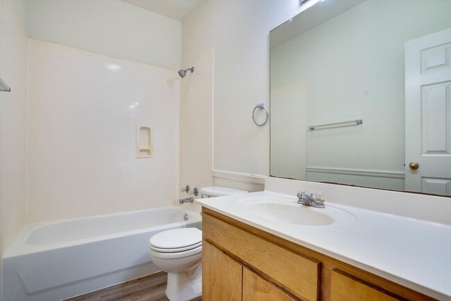 Building Photo - 307 Rawhide Loop
