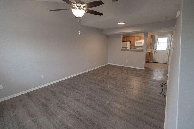 Building Photo - 5313 Currituck Ln