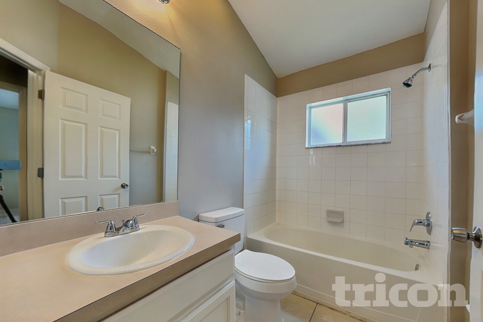 Building Photo - 34953 Meadow Reach Dr