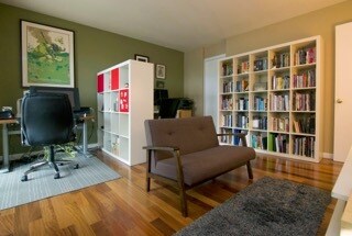 Building Photo - 632 E Solana Cir