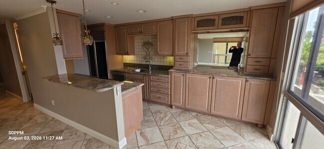 Building Photo - LA JOLLA VILLAGE - Park Prospect - Nice 2 Bedroom / 2 Bath Condo 1st Floor with Views!  AVAILABLE...