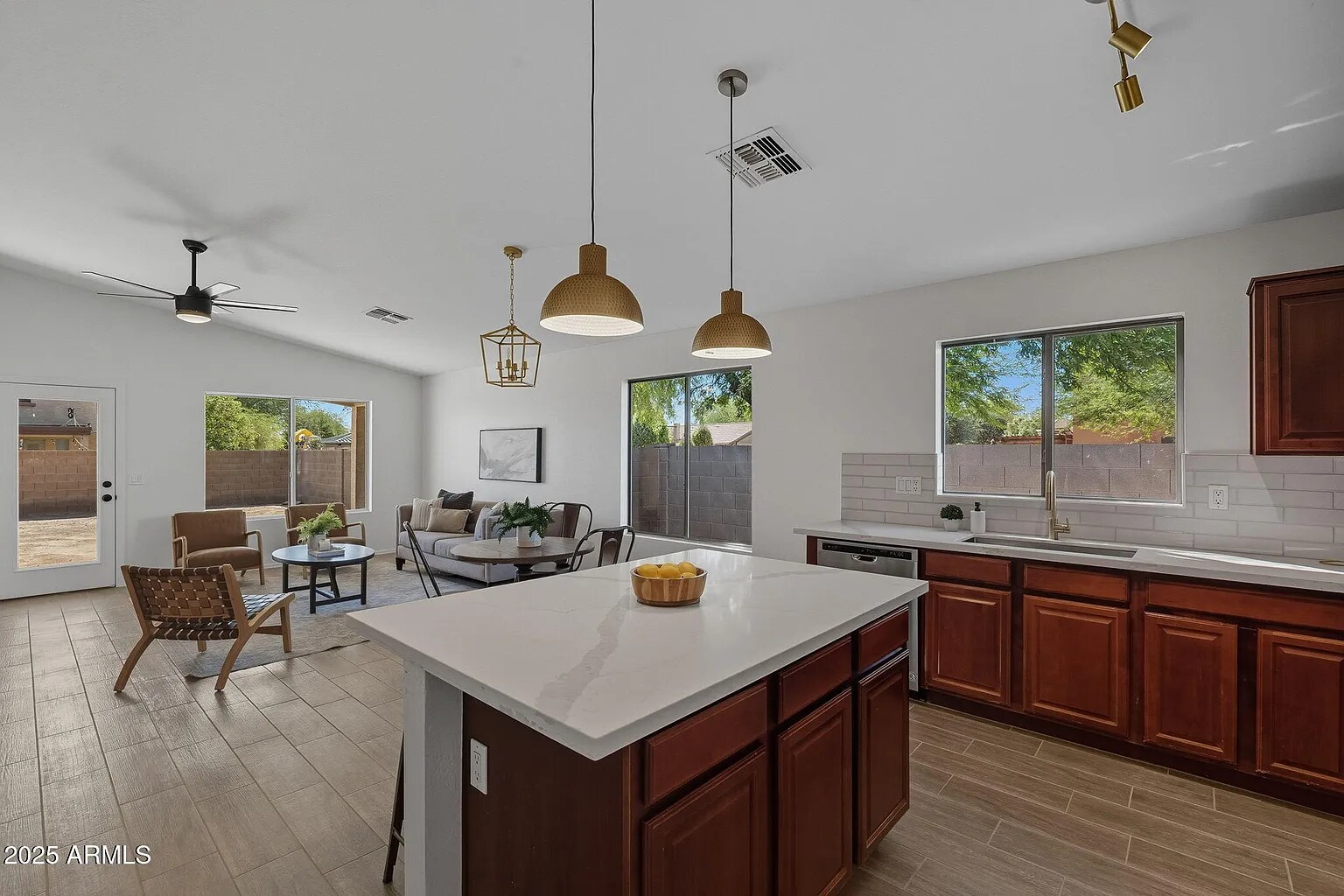 Building Photo - 2148 N Santiana Pl