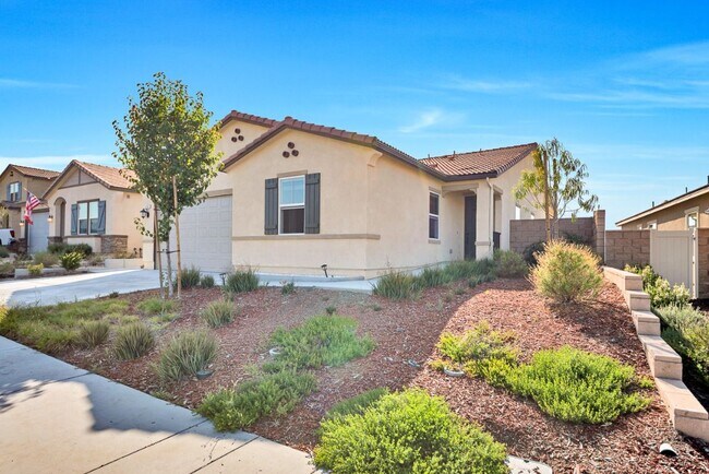 Primary Photo - 41207 Alegria Ln