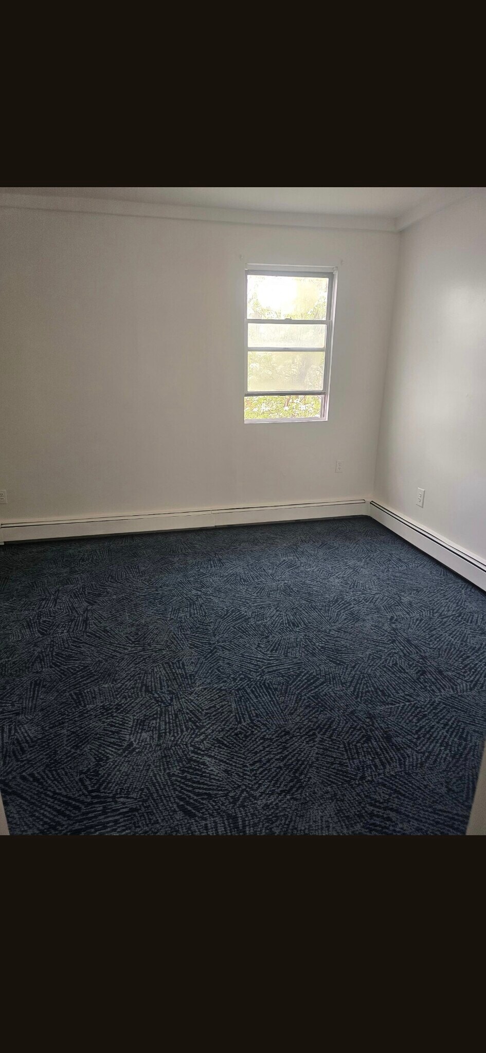 Building Photo - 416 6th St