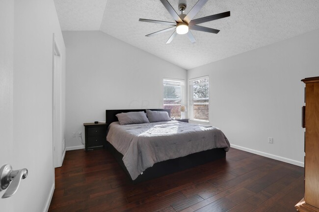 Master Bedroom - 5997 Stillponds Pl